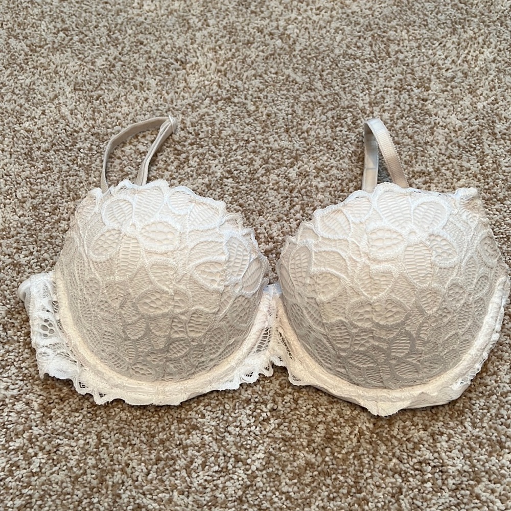 Beautiful white Date Push Up